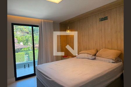 Casa à venda com 4 quartos, 230m² em Itaipu, Niterói