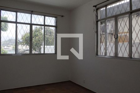 Quarto 1 de apartamento para alugar com 2 quartos, 90m² em Taquara, Rio de Janeiro