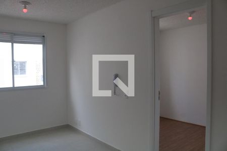 Sala e Cozinha Integrada de apartamento para alugar com 1 quarto, 25m² em Parque Industrial Tomas Edson, São Paulo