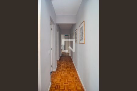 Corredor de apartamento à venda com 2 quartos, 60m² em Nonoai, Porto Alegre