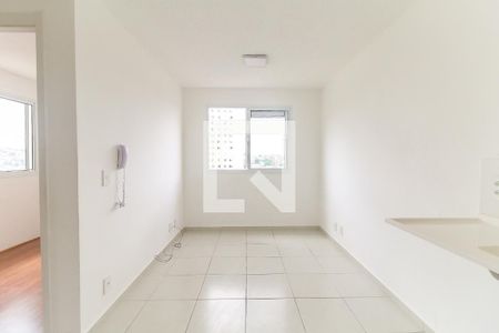 Sala/Cozinha de apartamento para alugar com 2 quartos, 32m² em Jardim Soares, São Paulo
