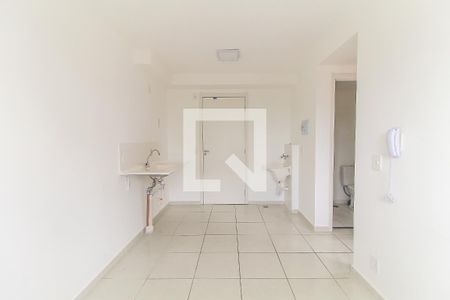 Sala/Cozinha de apartamento para alugar com 2 quartos, 32m² em Jardim Soares, São Paulo