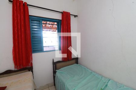 Quarto 2 de casa para alugar com 2 quartos, 360m² em Parque Residencial Candido Portinari, Ribeirão Preto