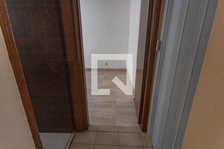 Corredor  de apartamento à venda com 2 quartos, 56m² em Taboão, São Bernardo do Campo