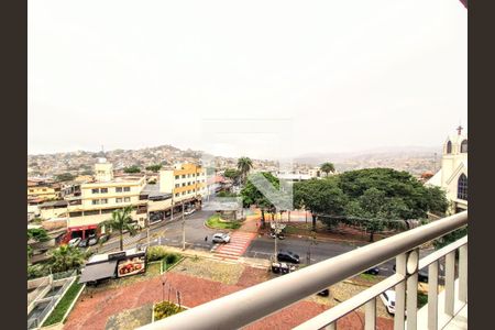 Apartamento à venda com 2 quartos, 58m² em São Geraldo, Belo Horizonte