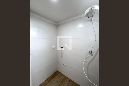 Banheiro de apartamento à venda com 2 quartos, 52m² em Vila Água Funda, São Paulo