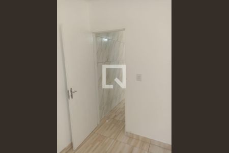 Quarto de casa para alugar com 2 quartos, 52m² em Cidade Ipava, São Paulo