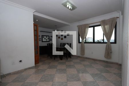 Sala de apartamento para alugar com 3 quartos, 75m² em Quinta da Paineira, São Paulo