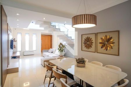 Casa à venda com 3 quartos, 284m² em Barcelona, São Caetano do Sul