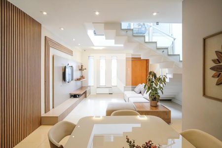 Casa à venda com 3 quartos, 284m² em Barcelona, São Caetano do Sul