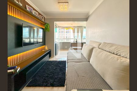 Sala de TV de apartamento para alugar com 3 quartos, 97m² em Barreiros, São José