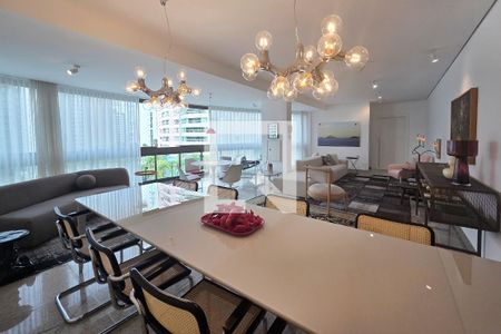 Sala de Jantar de apartamento à venda com 4 quartos, 180m² em Belvedere, Belo Horizonte