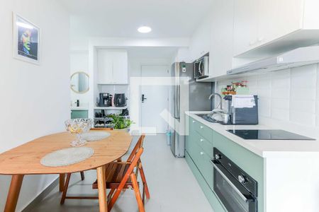 Sala / Cozinha de kitnet/studio para alugar com 1 quarto, 34m² em Butantã, São Paulo