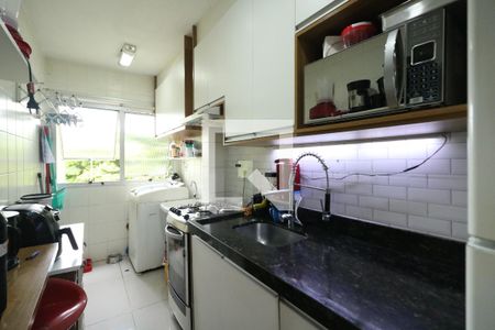 Cozinha de apartamento para alugar com 2 quartos, 53m² em Jardim Arco-iris, Diadema