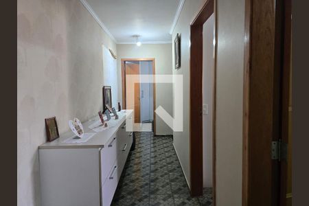 Corredor Quartos / Casa 01 de casa à venda com 5 quartos, 250m² em Parque Continental Ii, Guarulhos