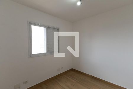 Quarto 1 de apartamento para alugar com 2 quartos, 56m² em Parque Novo Mundo, São Paulo