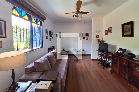 Sala 1 de casa para alugar com 2 quartos, 80m² em Itaipu, Niterói