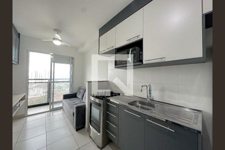Sala/Cozinha de apartamento à venda com 1 quarto, 28m² em Vila Romana, São Paulo