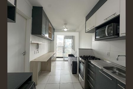 Sala/Cozinha de apartamento à venda com 1 quarto, 28m² em Vila Romana, São Paulo