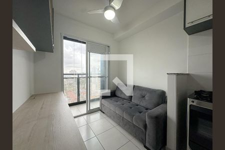 Sala/Cozinha de apartamento à venda com 1 quarto, 28m² em Vila Romana, São Paulo