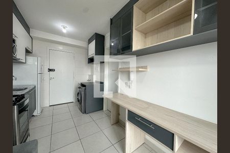 Sala/Cozinha de apartamento à venda com 1 quarto, 28m² em Vila Romana, São Paulo