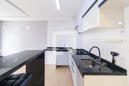 Cozinha e Área de Serviço de apartamento para alugar com 1 quarto, 35m² em Presidente Altino, Osasco