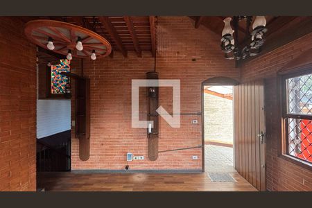 Sala de casa para alugar com 3 quartos, 251m² em Vila Alpina, Santo André