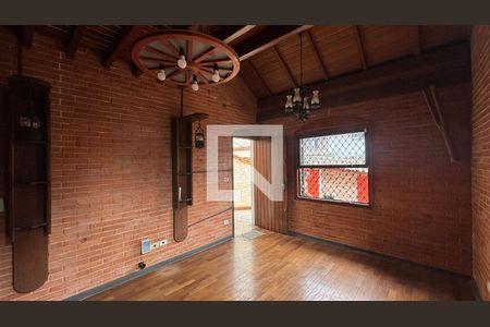 Sala de casa para alugar com 3 quartos, 251m² em Vila Alpina, Santo André