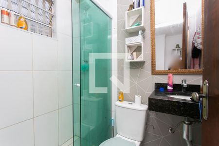 Banheiro da Suíte 1  de casa para alugar com 2 quartos, 80m² em Vila Brasil, São Paulo