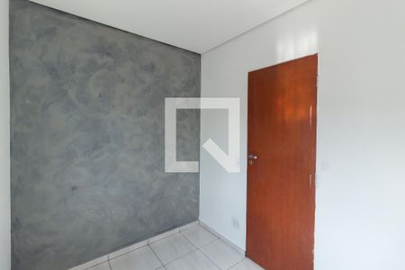 Quarto 2 de casa para alugar com 3 quartos, 90m² em Vila Verde, São Paulo