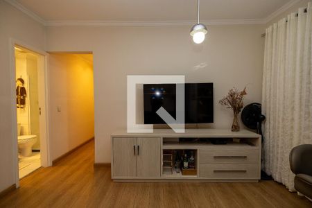 Sala de apartamento à venda com 2 quartos, 73m² em Jardim Tupanci, Barueri