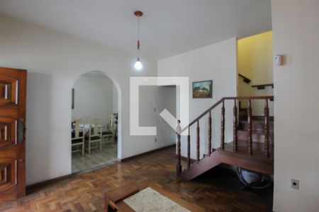 Sala de casa para alugar com 4 quartos, 225m² em Jaraguá, Belo Horizonte