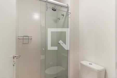 Banheiro de kitnet/studio para alugar com 1 quarto, 24m² em Higienópolis, São Paulo