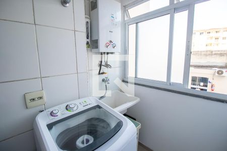 Área de Serviço de apartamento à venda com 3 quartos, 57m² em Irajá, Rio de Janeiro