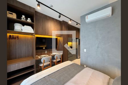 Quarto  de kitnet/studio para alugar com 0 quarto, 25m² em Vila Cordeiro, São Paulo