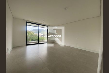 Casa à venda com 5 quartos, 440m² em Vargem Grande, Rio de Janeiro