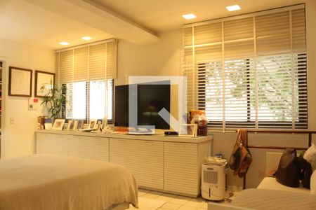 Suíte 1 de apartamento à venda com 2 quartos, 172m² em Jardim Botânico, Rio de Janeiro