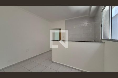 Sala de apartamento para alugar com 1 quarto, 44m² em Jardim Santo Alberto, Santo André