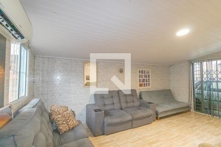Sala de casa à venda com 3 quartos, 200m² em Guajuviras, Canoas