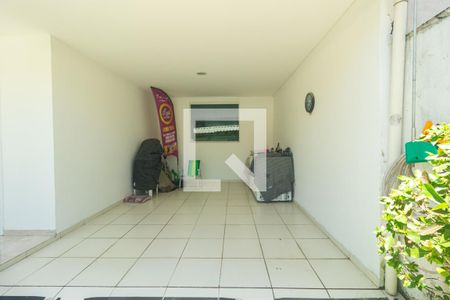 Garagem de casa para alugar com 3 quartos, 200m² em Guaratiba, Rio de Janeiro