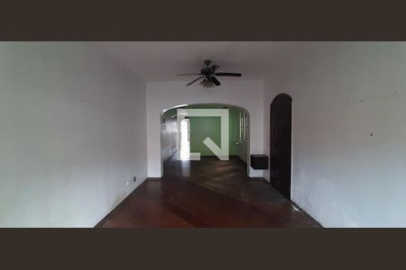 Casa para alugar com 3 quartos, 125m² em Santo Antônio, Osasco