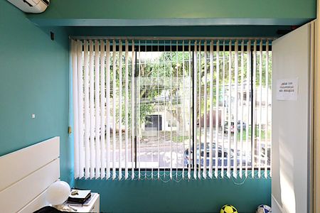 Janela do Quarto de apartamento para alugar com 1 quarto, 49m² em Bom Jesus, Porto Alegre
