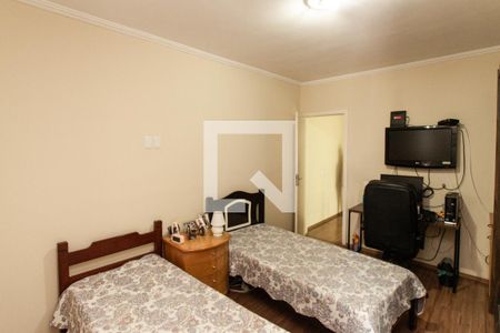 Suíte de casa à venda com 3 quartos, 230m² em Parque Vitoria, São Paulo