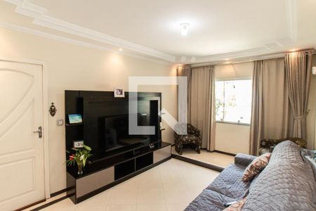 Sala  de casa à venda com 3 quartos, 230m² em Parque Vitoria, São Paulo