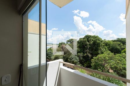 Varanda Sala  de apartamento para alugar com 2 quartos, 51m² em Aparecidinha, Sorocaba