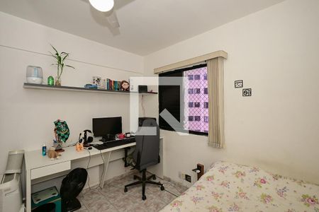 Quarto 2 de apartamento para alugar com 2 quartos, 58m² em Jardim Wanda, Taboão da Serra