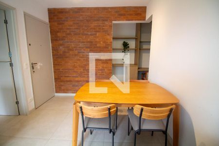 Sala / Sala de Jantar de apartamento para alugar com 1 quarto, 49m² em Cidade Monções, São Paulo