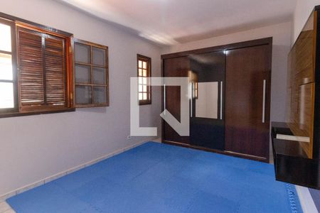 Quarto 1 de casa para alugar com 8 quartos, 275m² em Cidade Parque Alvorada, Guarulhos
