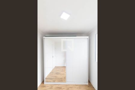 Quarto 1 de apartamento para alugar com 2 quartos, 44m² em Campo Grande, Rio de Janeiro