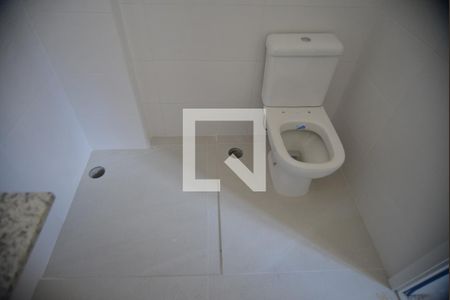 Banheiro da Suíte de apartamento à venda com 1 quarto, 51m² em Parque das Nações, Santo André